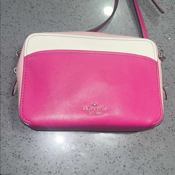 Kate Spade Fuchsia and Cream Crossbody Bag - Picture 14 of 15